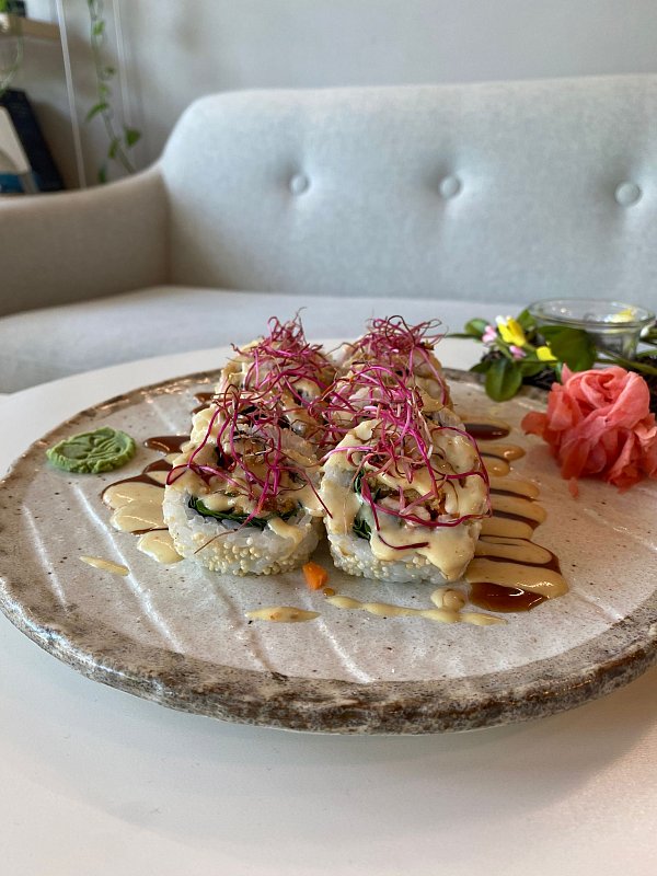 Menu 2.  (sushi)